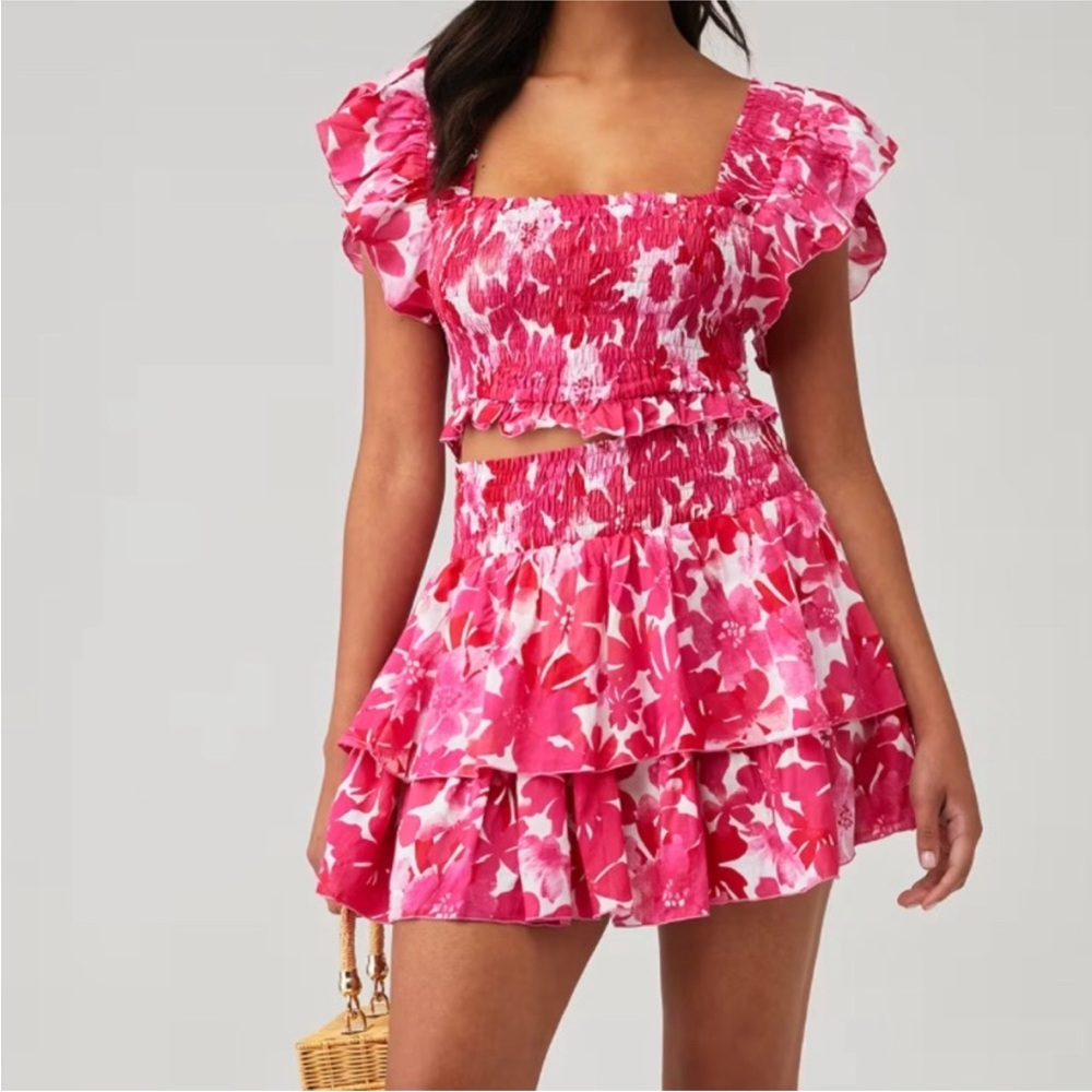 190 NWT Tiare Hawaii $158 Floral Pink Ruffle Top and Skirt Set